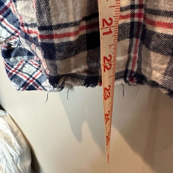 BDG Cropped Flannel Plaid Shirt Medium - Picture 7 of 7